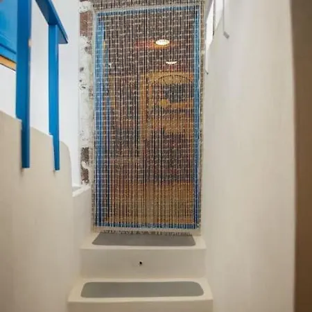 Authentic Cycladic House With Sea View Terrace * Emporio (Santorini)